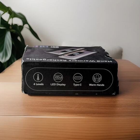 Guangzhou rechargeable hand warmer 10000mah - Picture 3 of 3